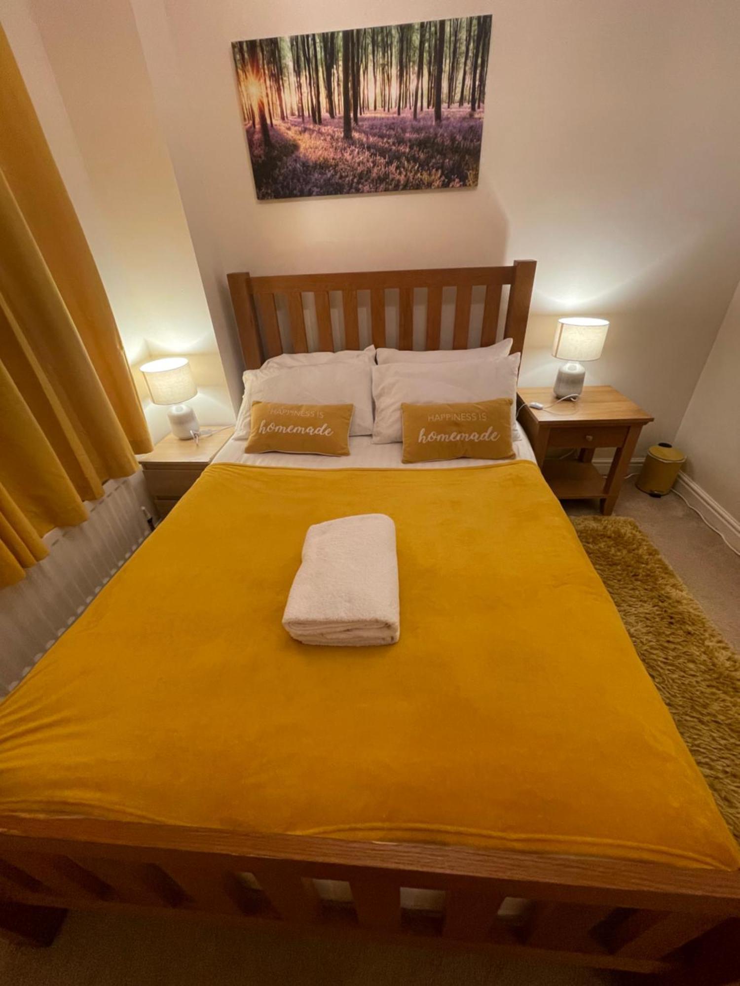 Holiday Home In Cardiff. Sleeps 6 Екстериор снимка