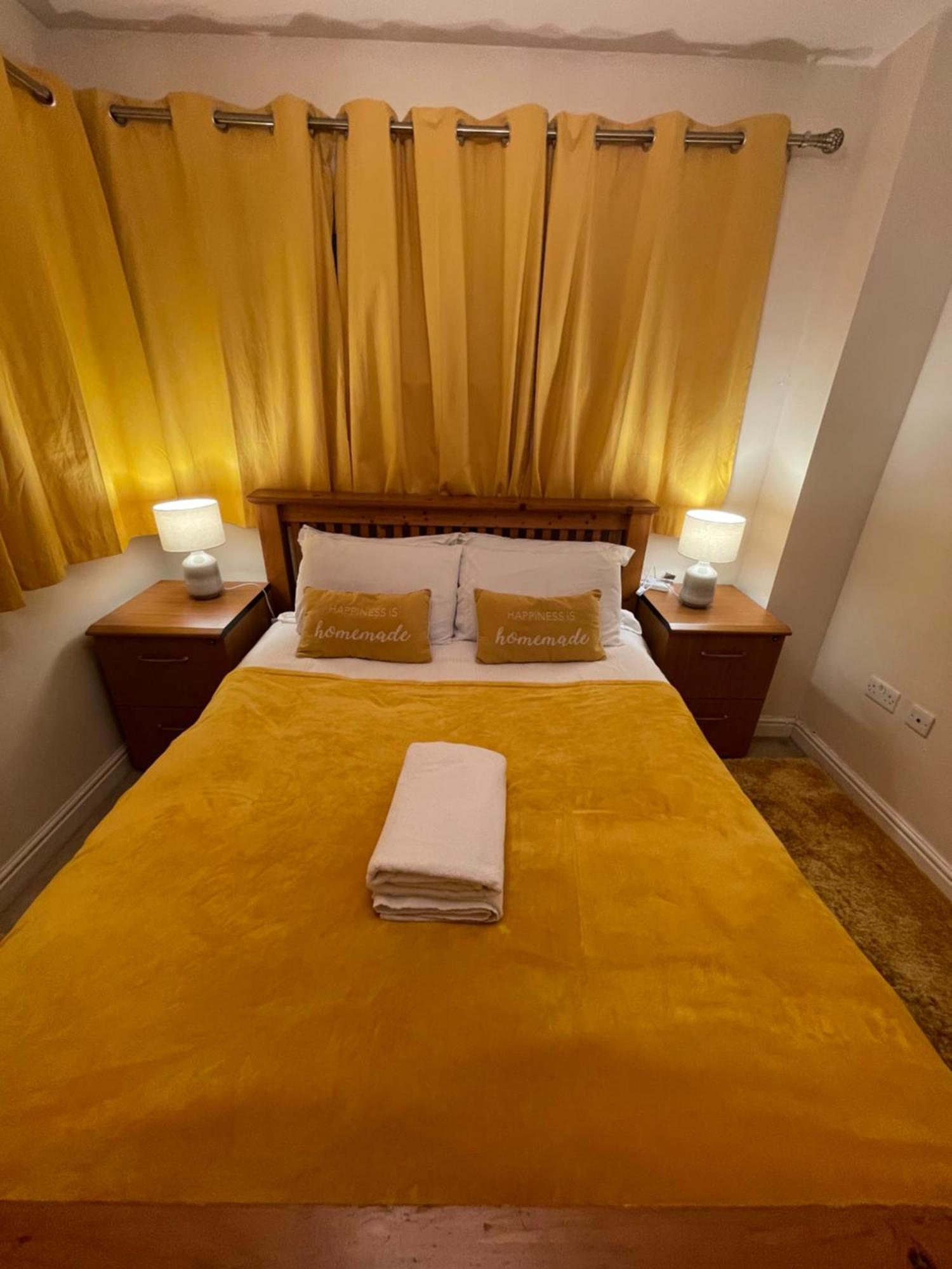 Holiday Home In Cardiff. Sleeps 6 Екстериор снимка
